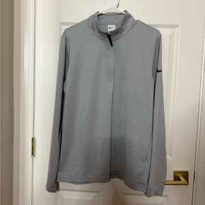Nike Dri-Fit Light Gray Quarter-Zip Top